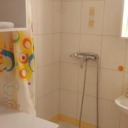 Cosy Lea Apartament